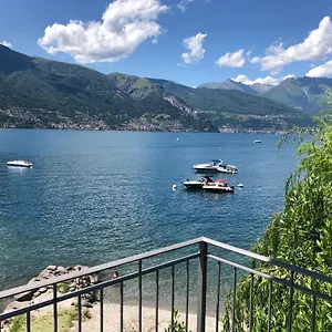 https://cottage-il-cigno-con-accesso-al-lago-como-lake.it-lombardy.com