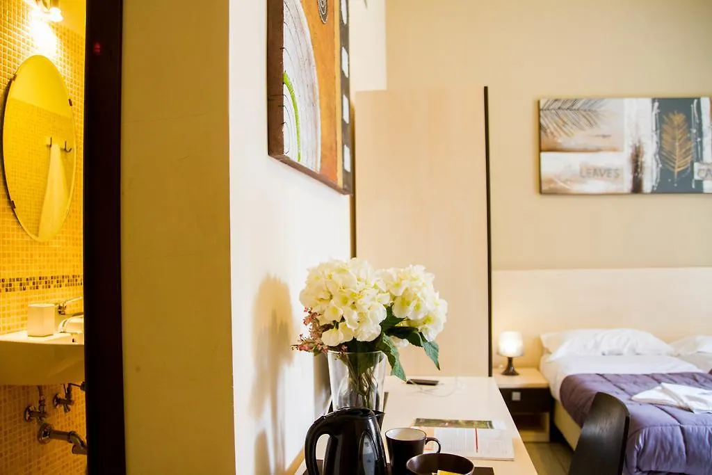 Mosaic Central Guest House 3*, Rome Italy